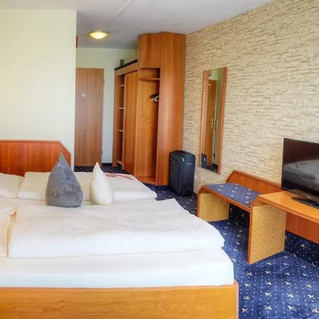 Kemnater Hof 奥斯特菲尔登