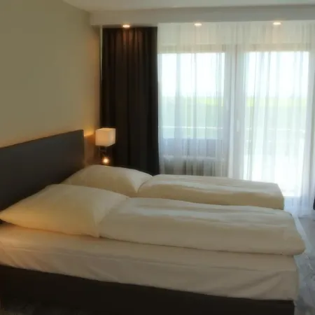 Kemnater Hof Self-check-in Hotel 3*